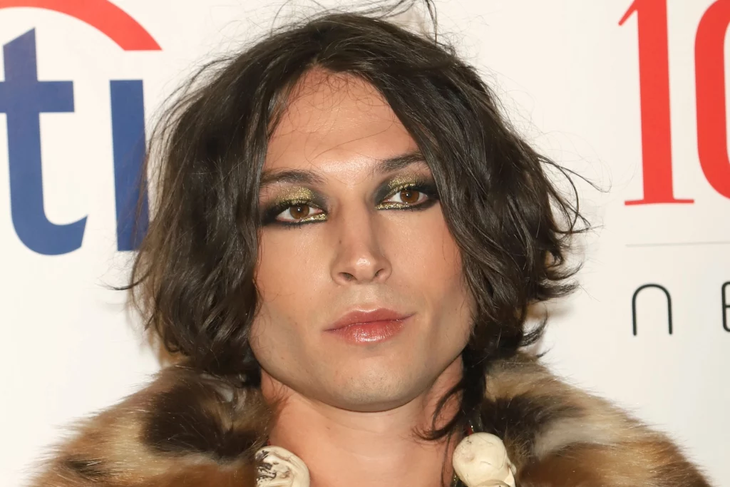 ezra miller controversy