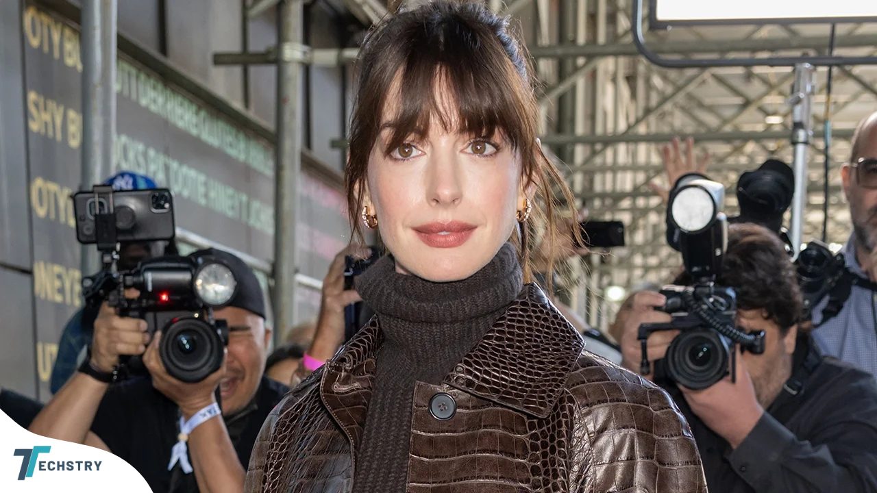 Anne Hathaway Talks About Rumours "Devil Wears Prada" Sequel After a Viral Fashion Week Moment