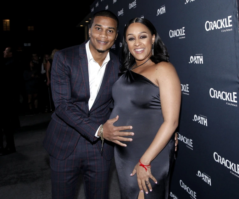 is tia mowry pregnant