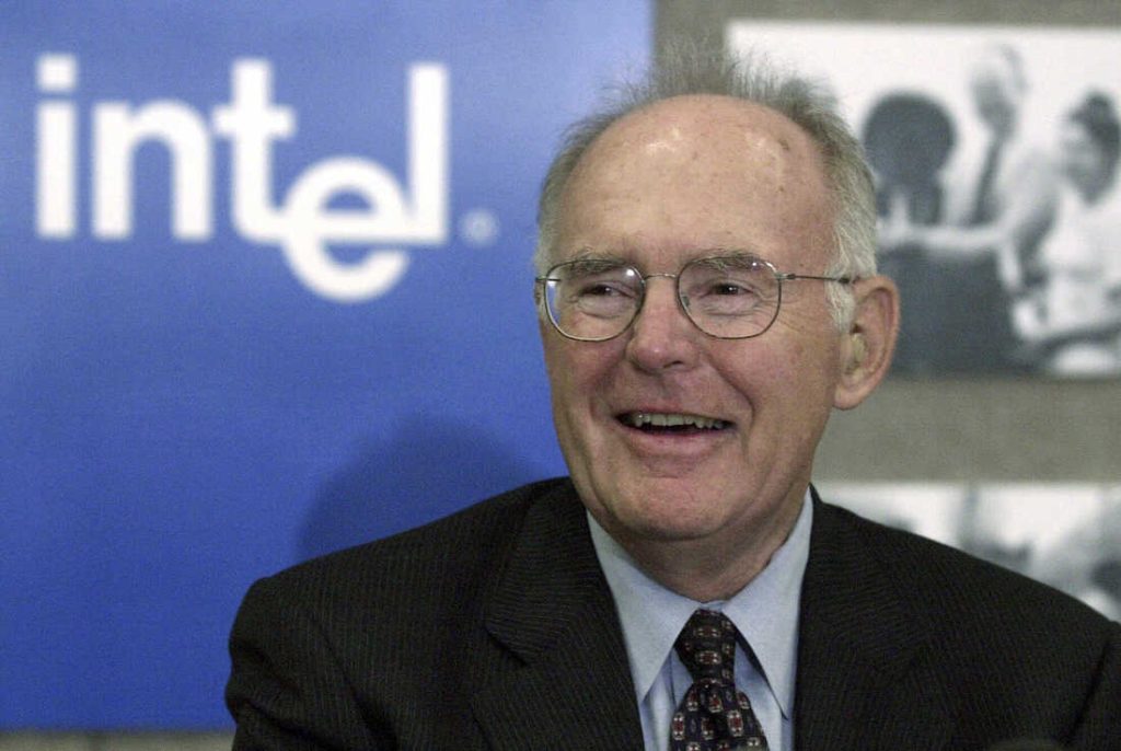 gordon moore net worth