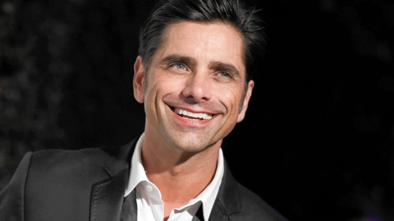 john stamos plastic surgery