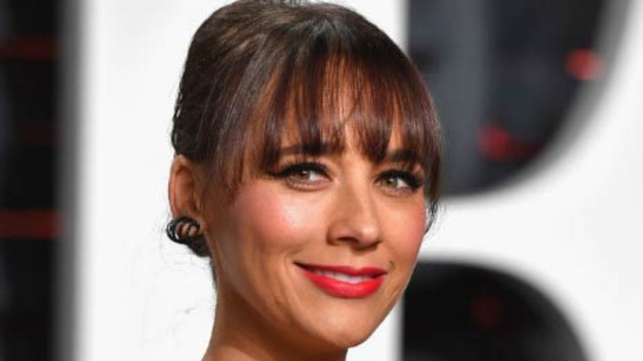 rashida jones plastic surgery