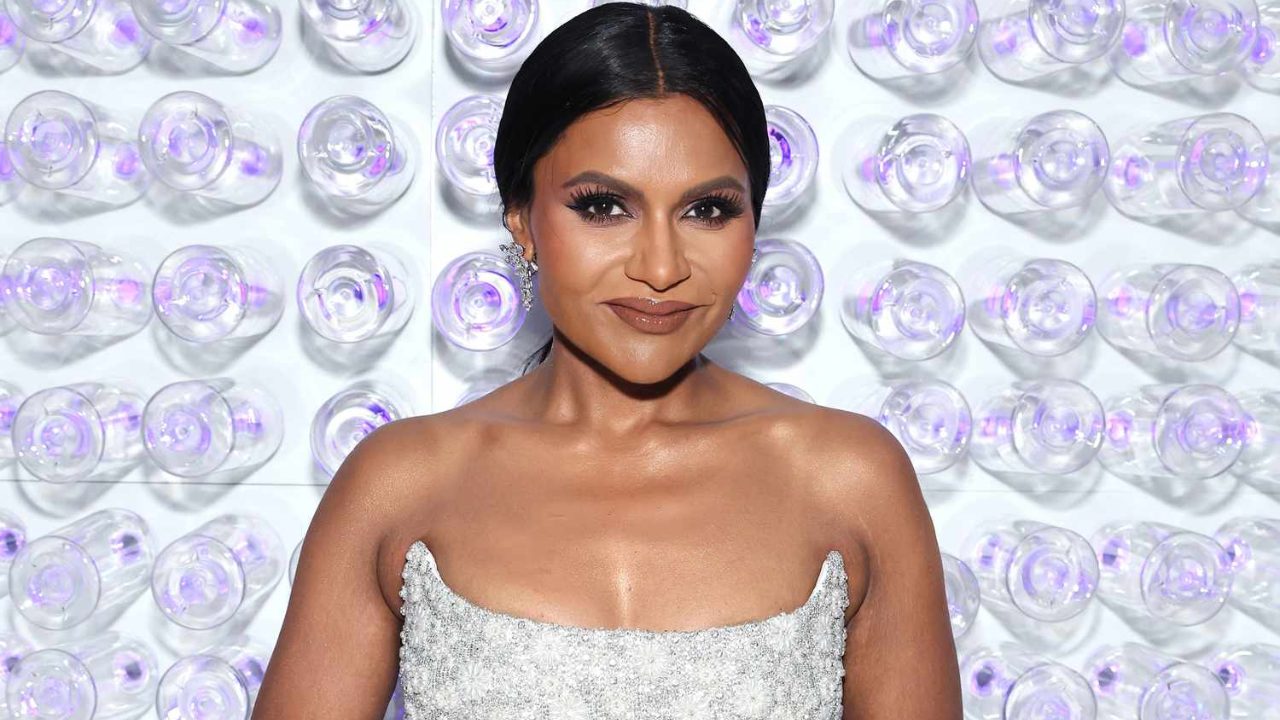 mindy kaling plastic surgery