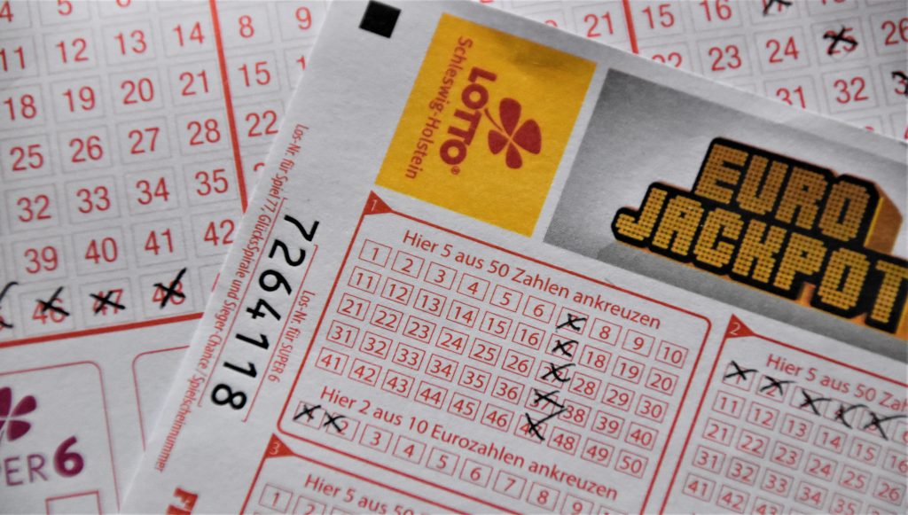 Record $2bn US PowerBall Followed by Another Massive Win